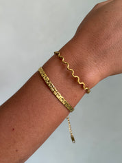 Wavy Bracelet